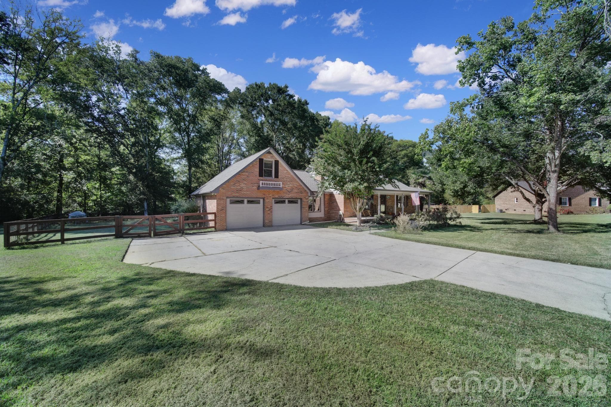 Single Family Residence at 2412 Nancy Lane, Harrisburg, photo 35 of 38
