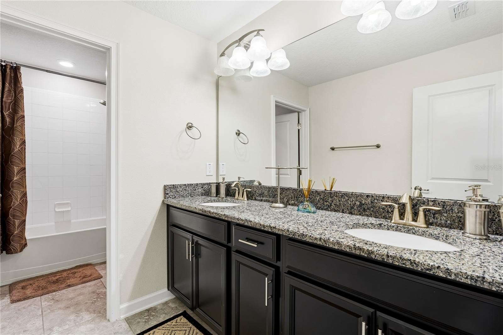 Single Family Residence at 15007 NIGHT HERON DR, WINTER GARDEN, photo 27 of 65