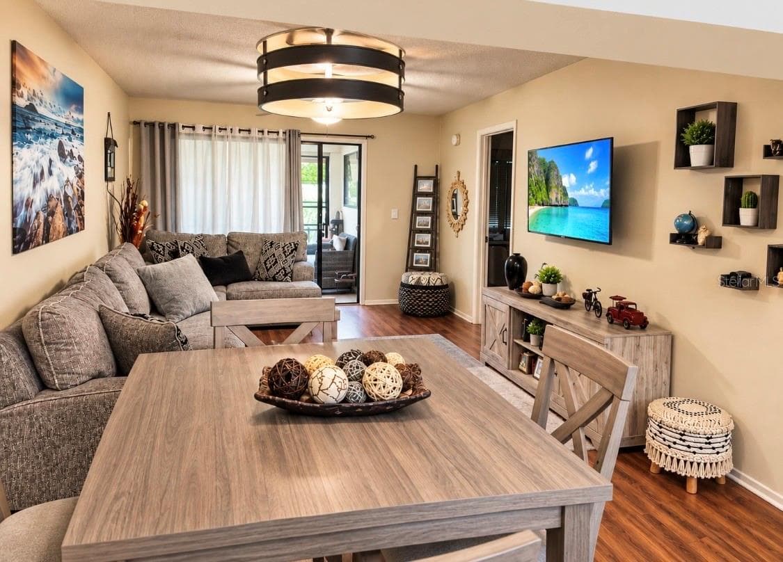 Condominium at 3032 EASTLAND BLVD #B202, CLEARWATER, photo 9 of 20