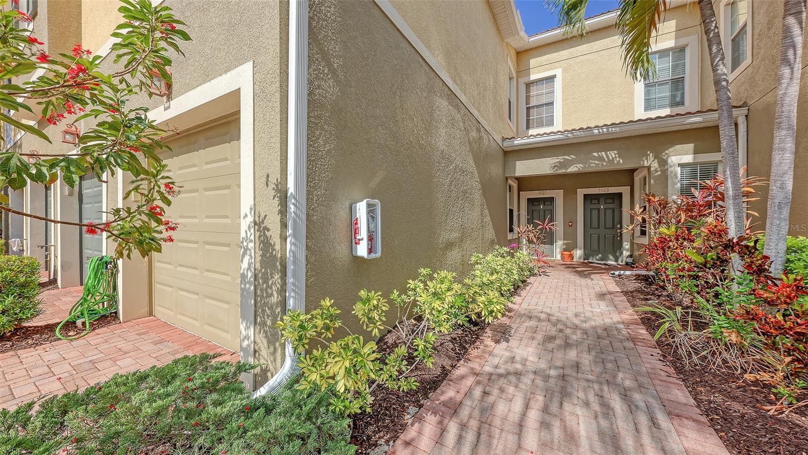 Townhouse at 7927 MOONSTONE DR #26-102, SARASOTA, photo 3 of 46