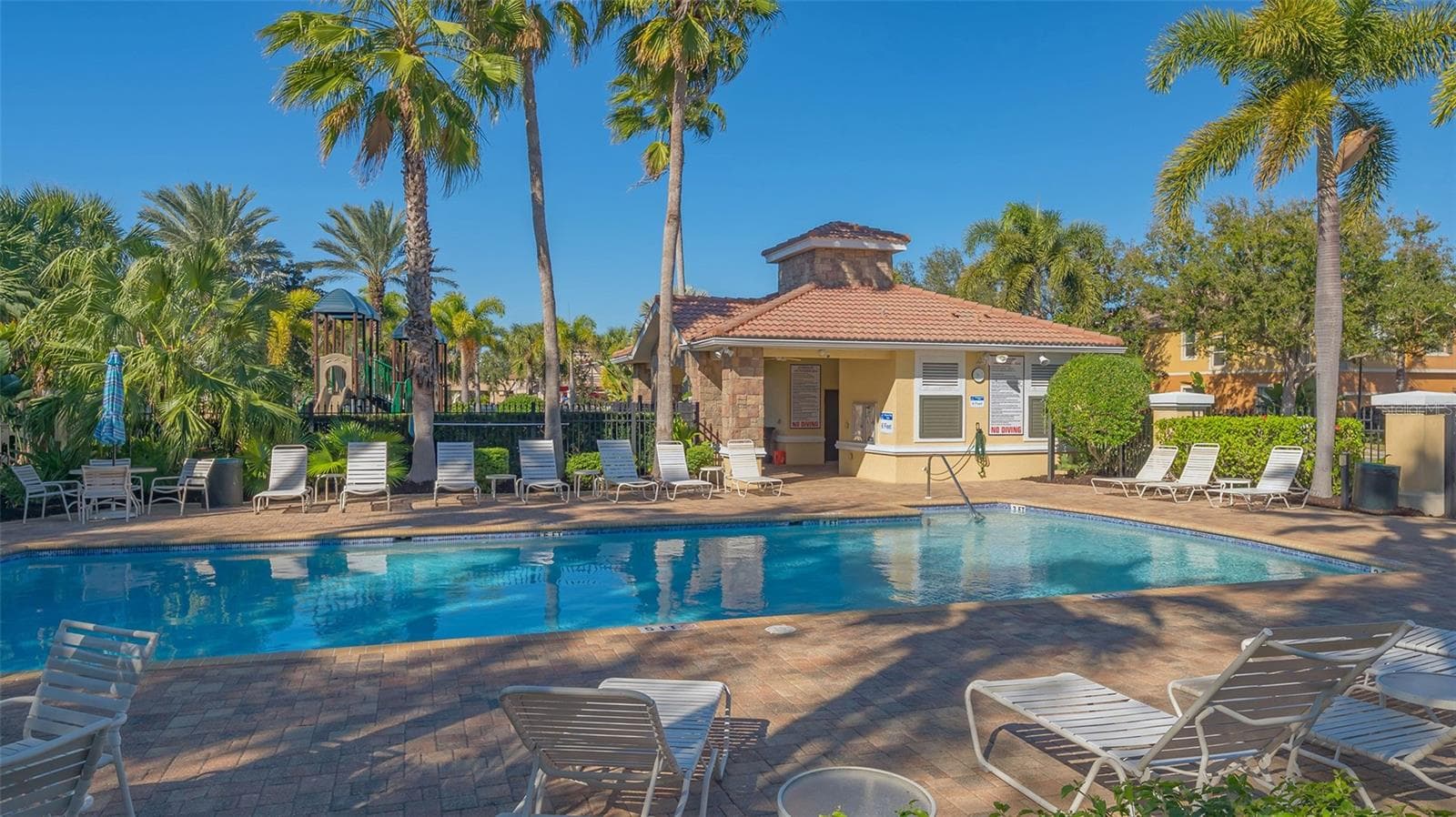 Townhouse at 7927 MOONSTONE DR #26-102, SARASOTA, photo 44 of 46