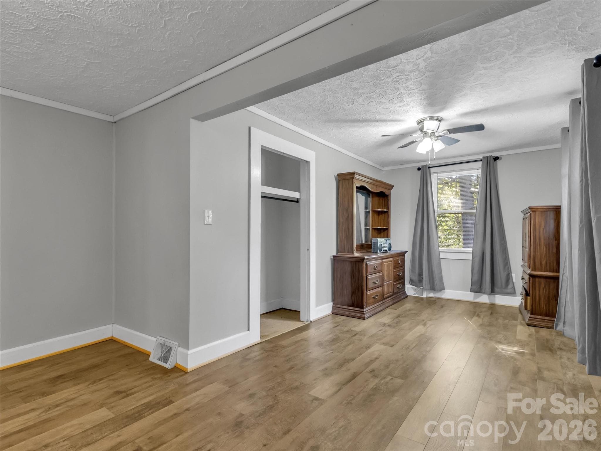 Single Family Residence at 408 Sunny Drive, Waynesville, photo 20 of 41