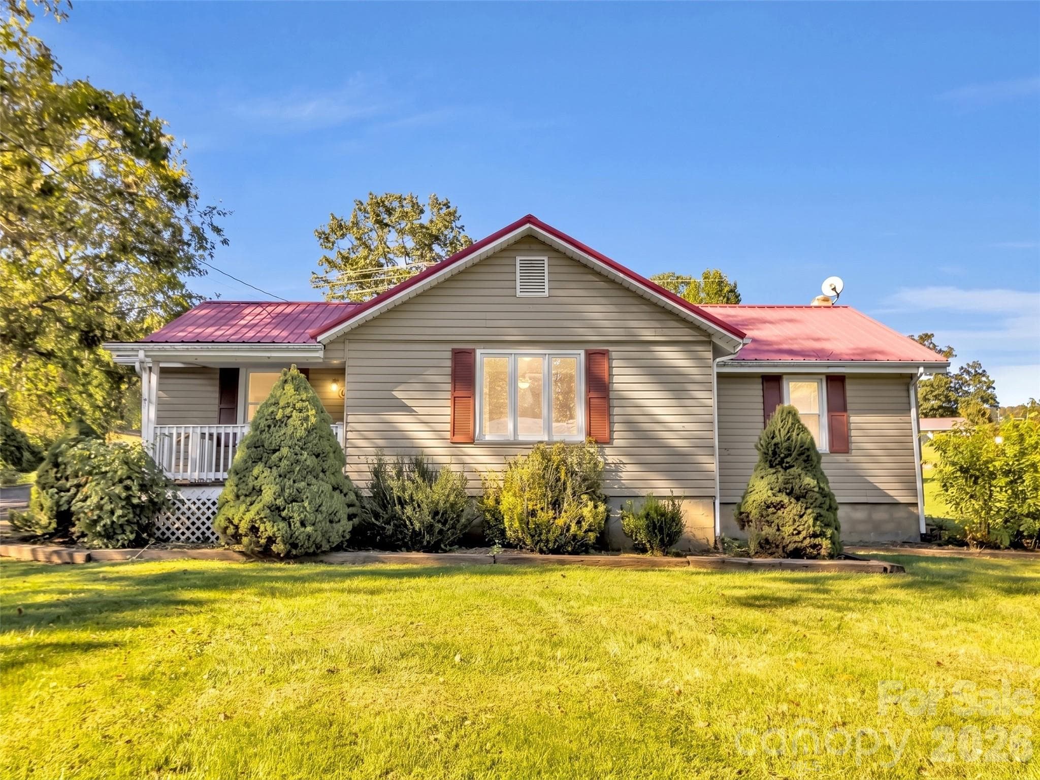 Single Family Residence at 408 Sunny Drive, Waynesville, photo 36 of 41