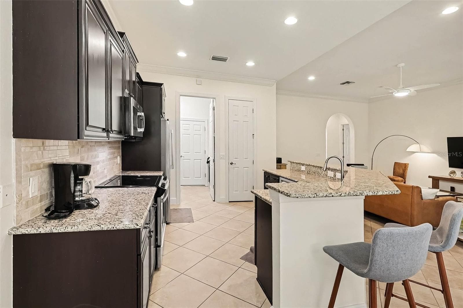 Kitchen - 10534 YORKSTONE DR, BONITA SPRINGS