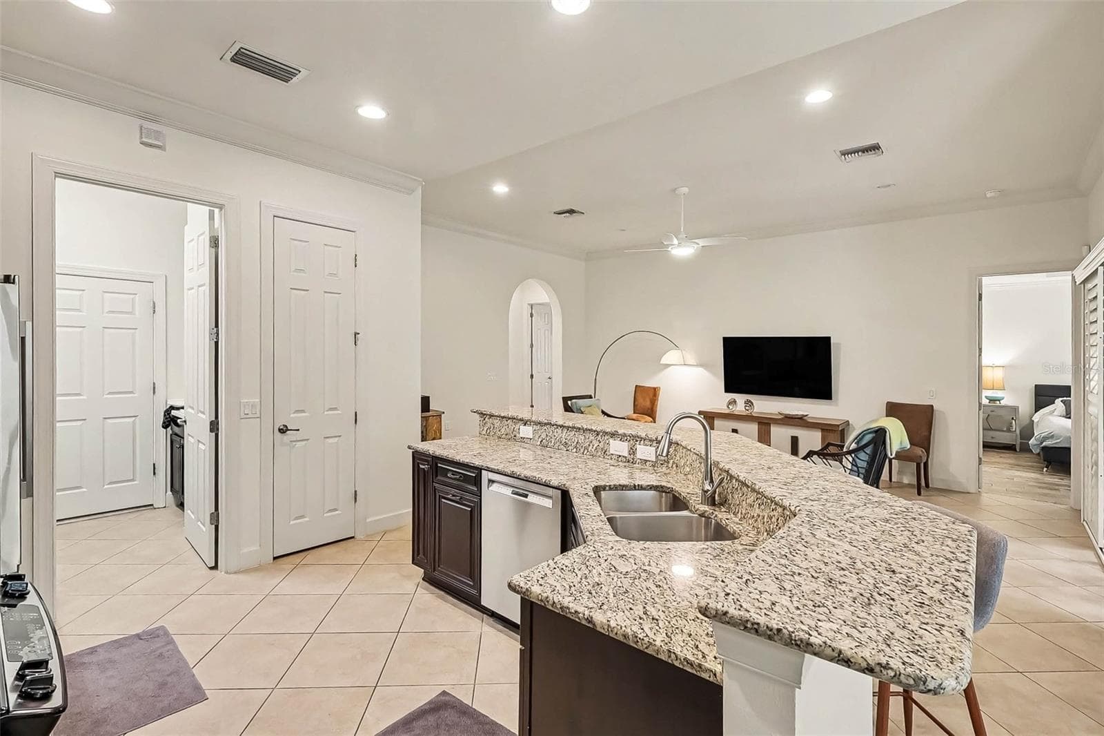 Kitchen - 10534 YORKSTONE DR, BONITA SPRINGS
