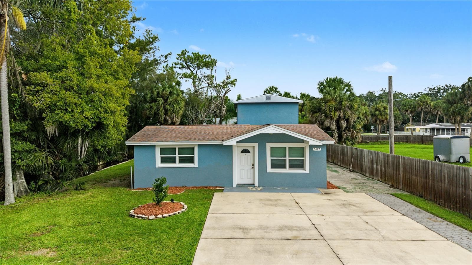 5117 MALLETT DR