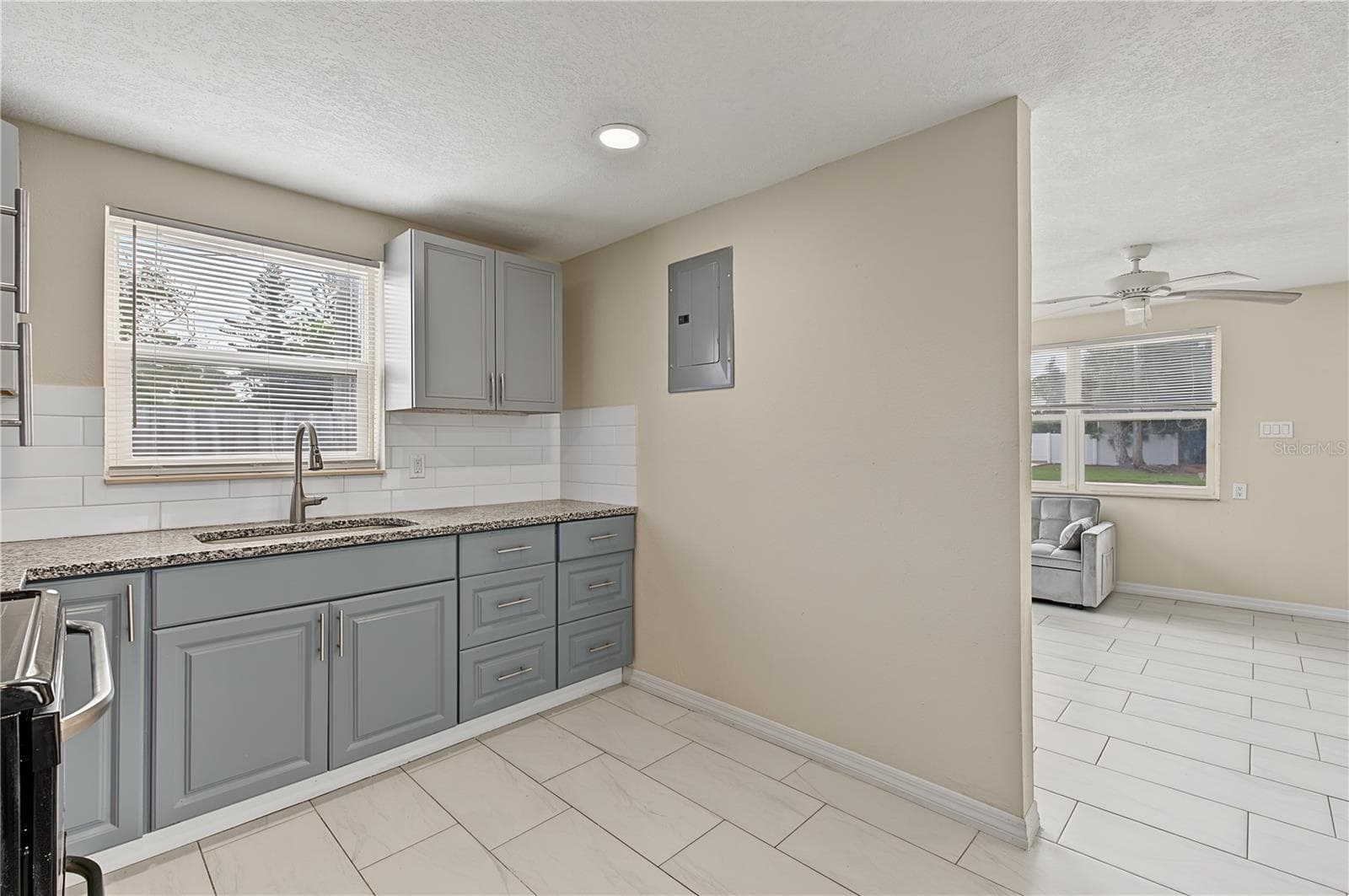 Kitchen - Unit 1- 5117 Mallett Drive - 5117 MALLETT DR, PORT RICHEY