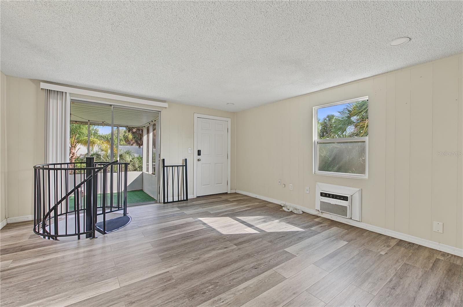 Second Floor Living Space - Unit 2 - 5117 Mallett Drive - 5117 MALLETT DR, PORT RICHEY