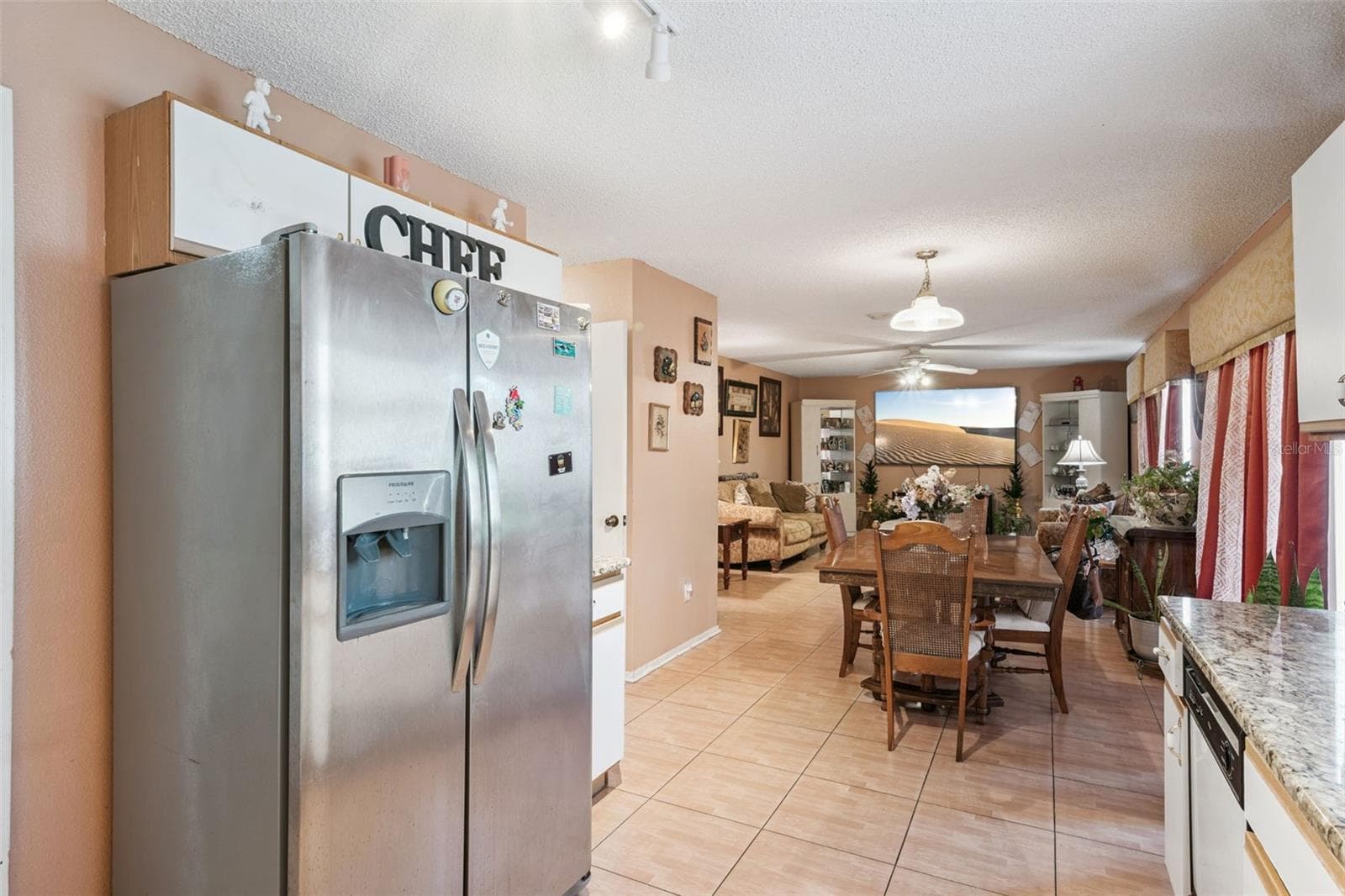 Single Family Residence at 1134 KEMPTON CHASE PKWY, ORLANDO, photo 16 of 35