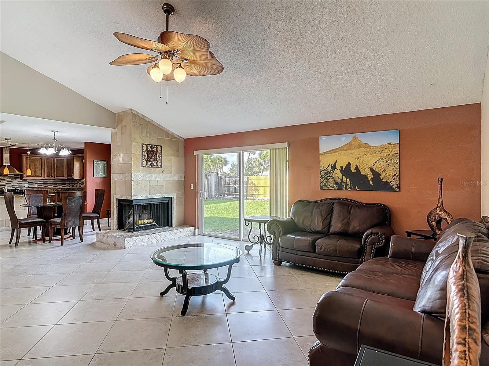 Single Family Residence at 1051 ALAMEDA DR, LONGWOOD, photo 7 of 33