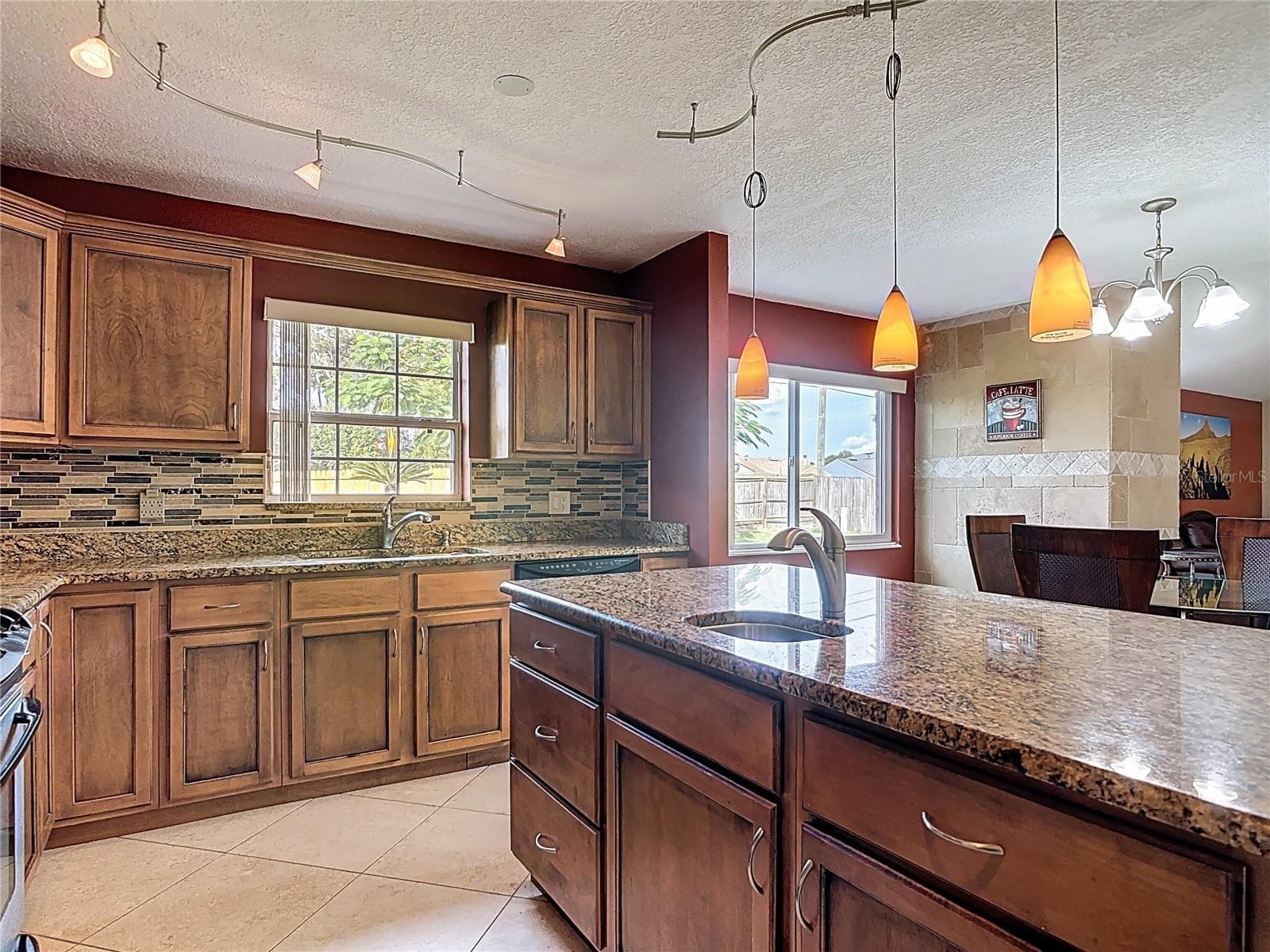 Single Family Residence at 1051 ALAMEDA DR, LONGWOOD, photo 16 of 33