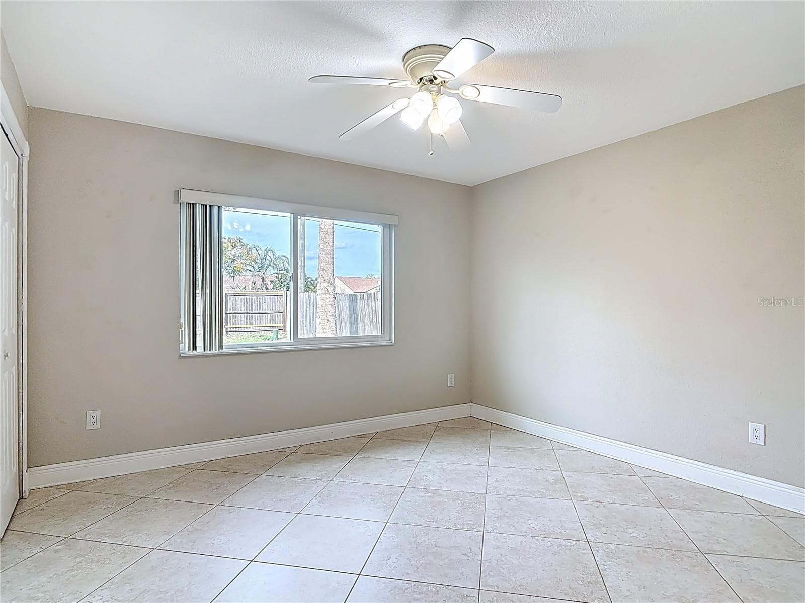 Single Family Residence at 1051 ALAMEDA DR, LONGWOOD, photo 20 of 33