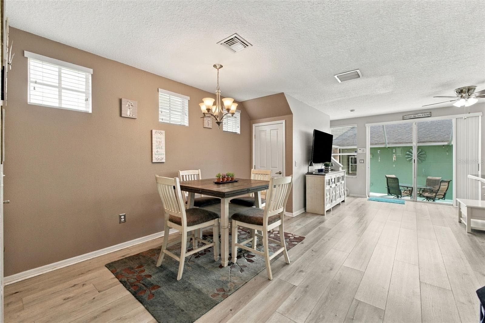 Townhouse at 10643 MARSHA DR, NEW PORT RICHEY, photo 10 of 72