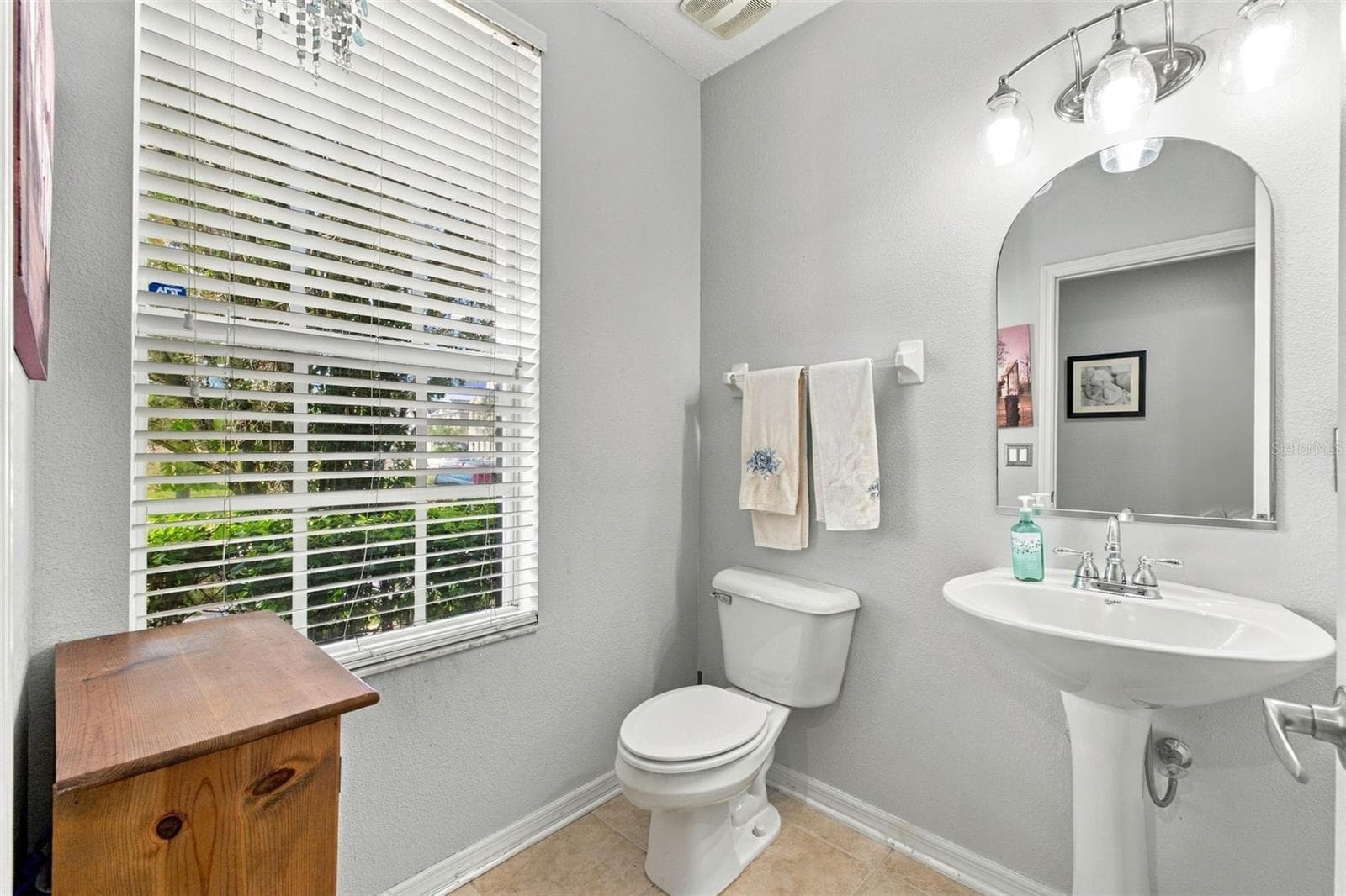 Townhouse at 10643 MARSHA DR, NEW PORT RICHEY, photo 17 of 72