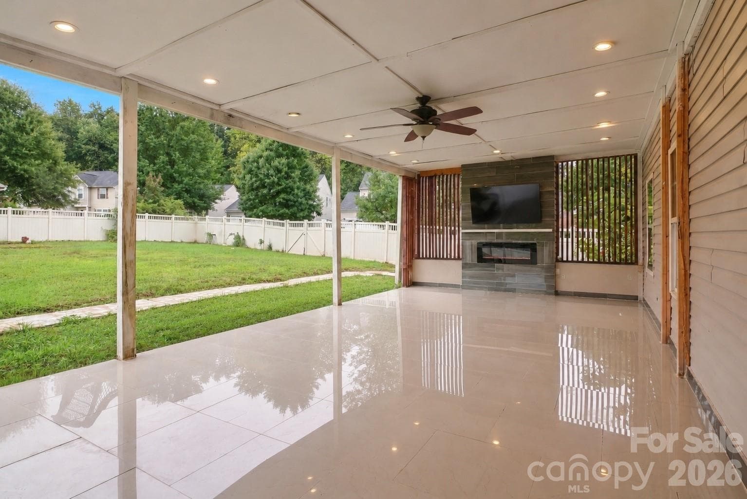 Single Family Residence at 13104 Red Vulcan Court, Charlotte, photo 36 of 48