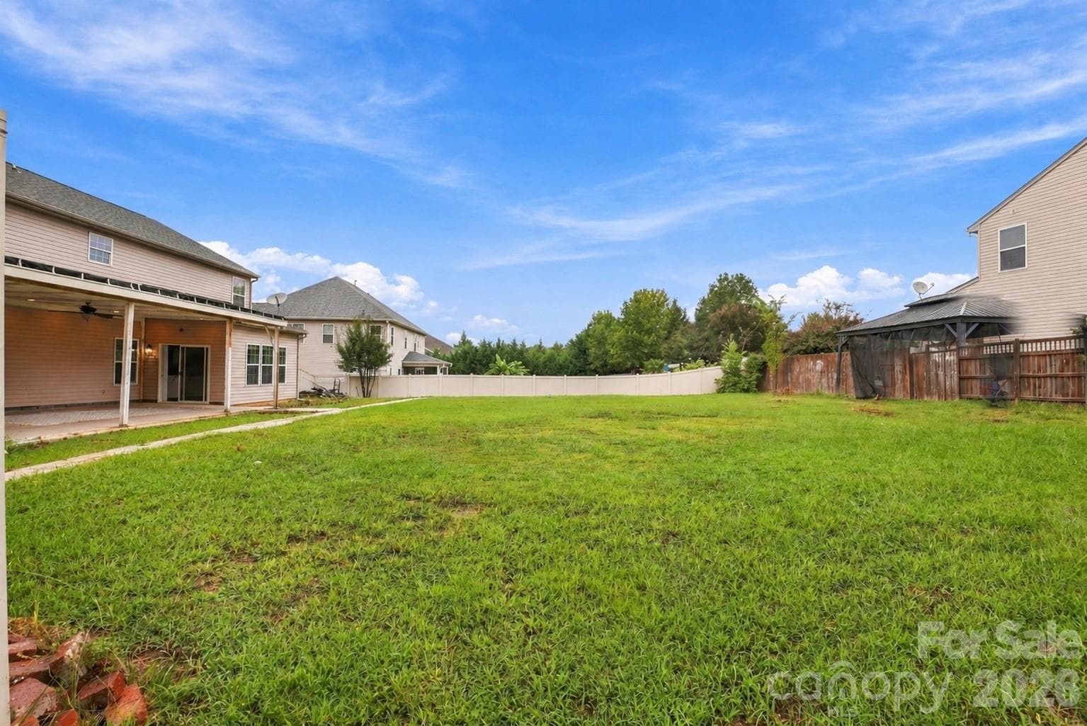 Single Family Residence at 13104 Red Vulcan Court, Charlotte, photo 40 of 48