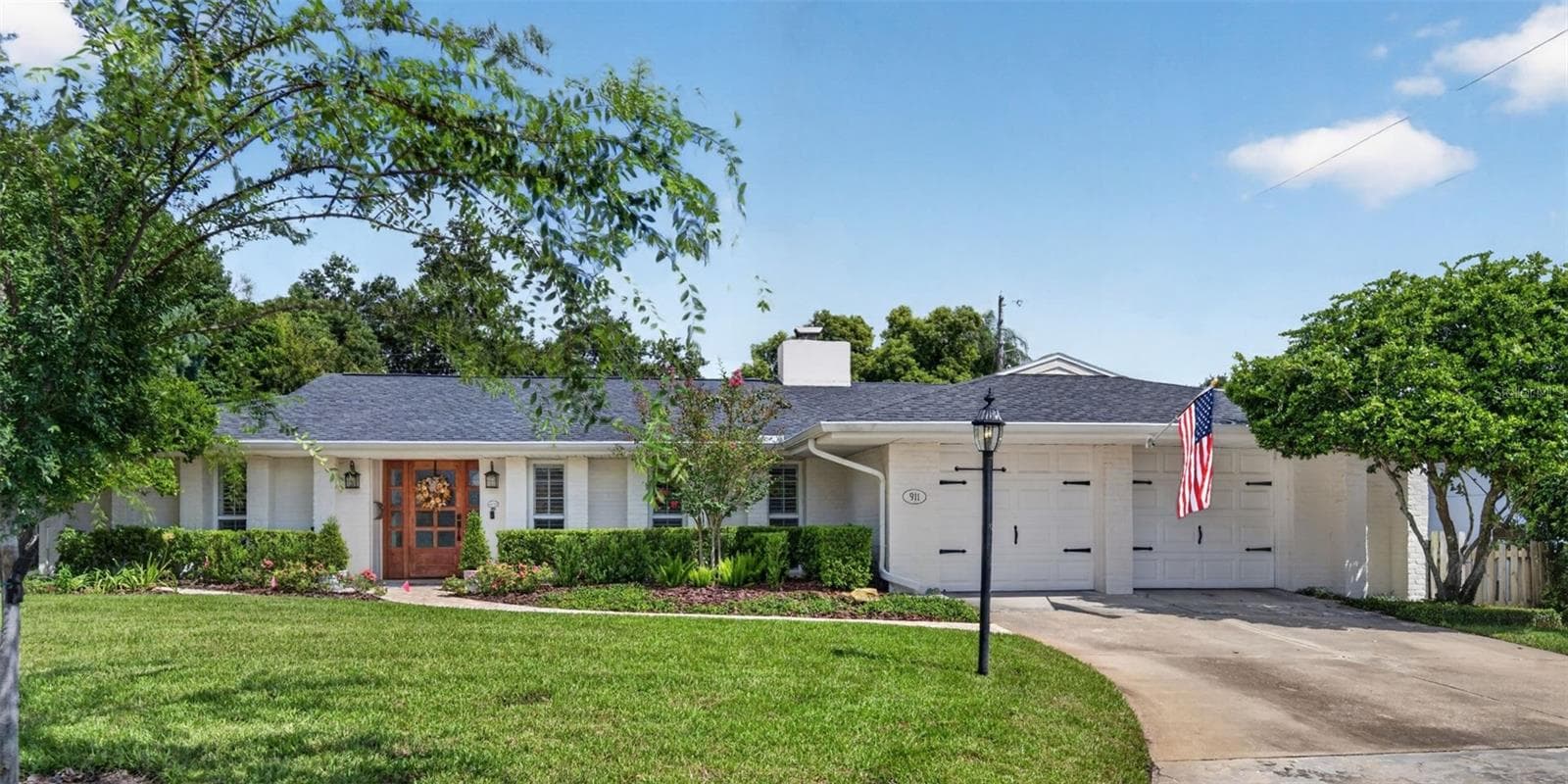Single Family Residence at 911 THUNDER TRL, MAITLAND