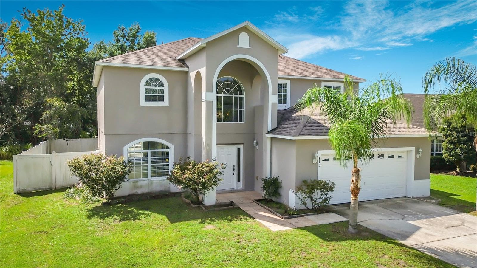 843 OGNON CT
