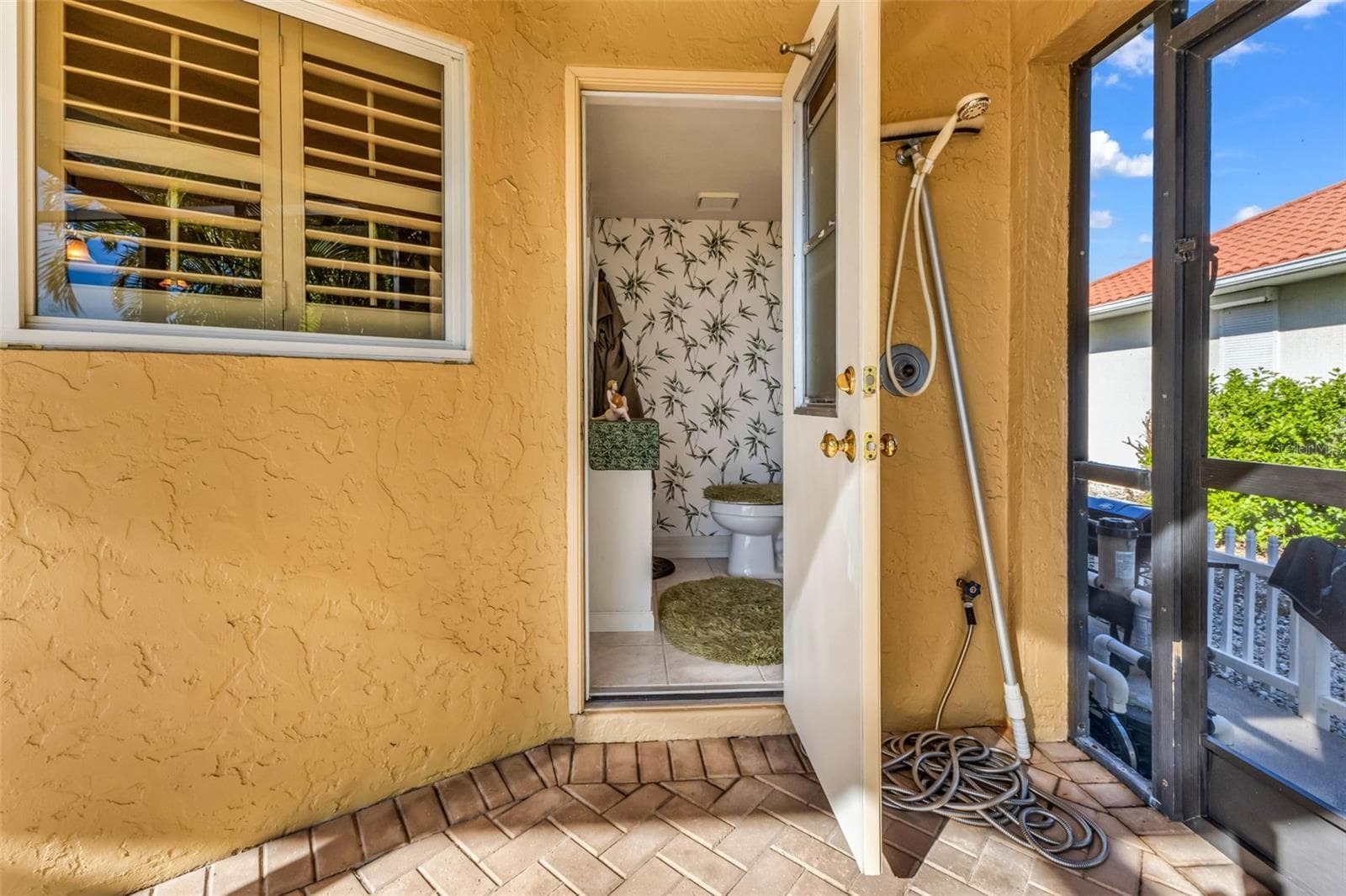 Single Family Residence at 3736 BORDEAUX DR, PUNTA GORDA, photo 40 of 44