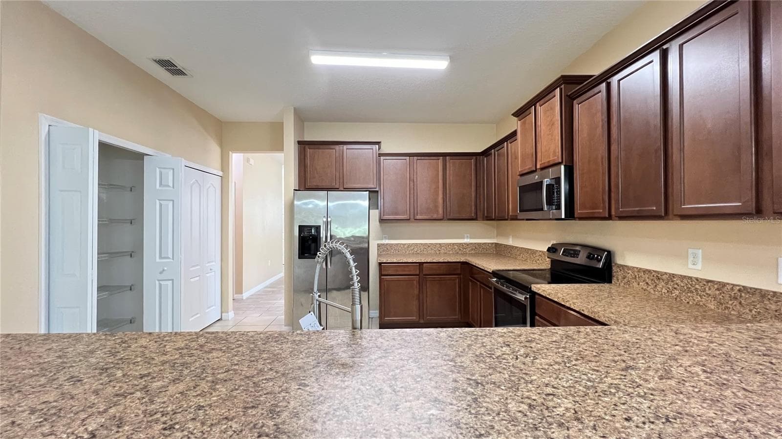 Single Family Residence at 16036 YELLOWEYED DR, CLERMONT, photo 22 of 43