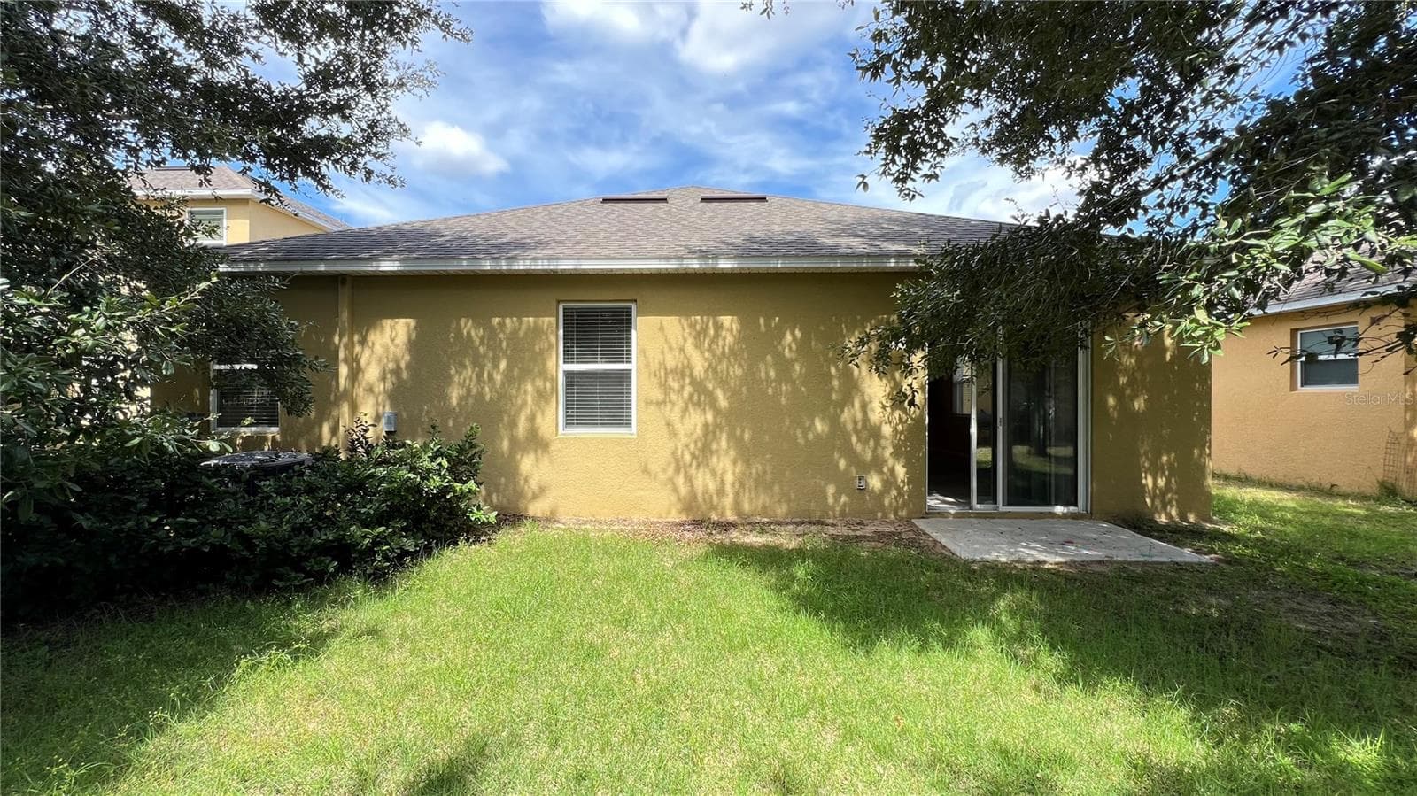 Single Family Residence at 16036 YELLOWEYED DR, CLERMONT, photo 27 of 43