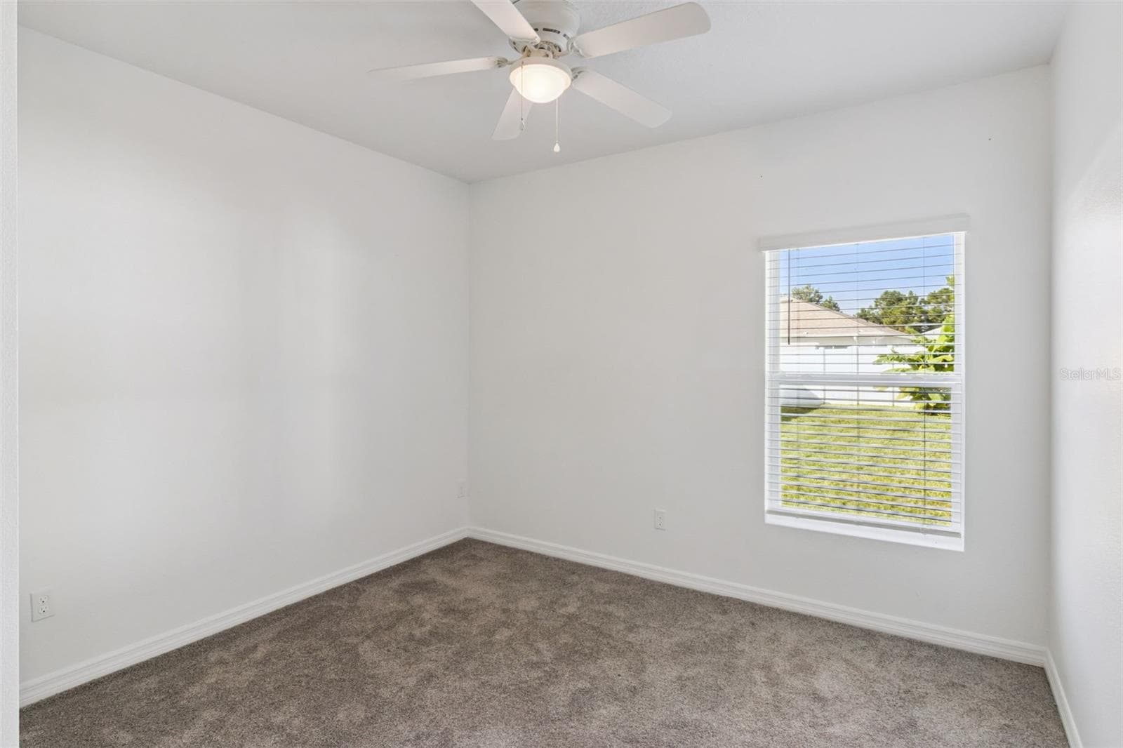 Single Family Residence at 4108 DEERMOSS DR, CLERMONT, photo 24 of 35