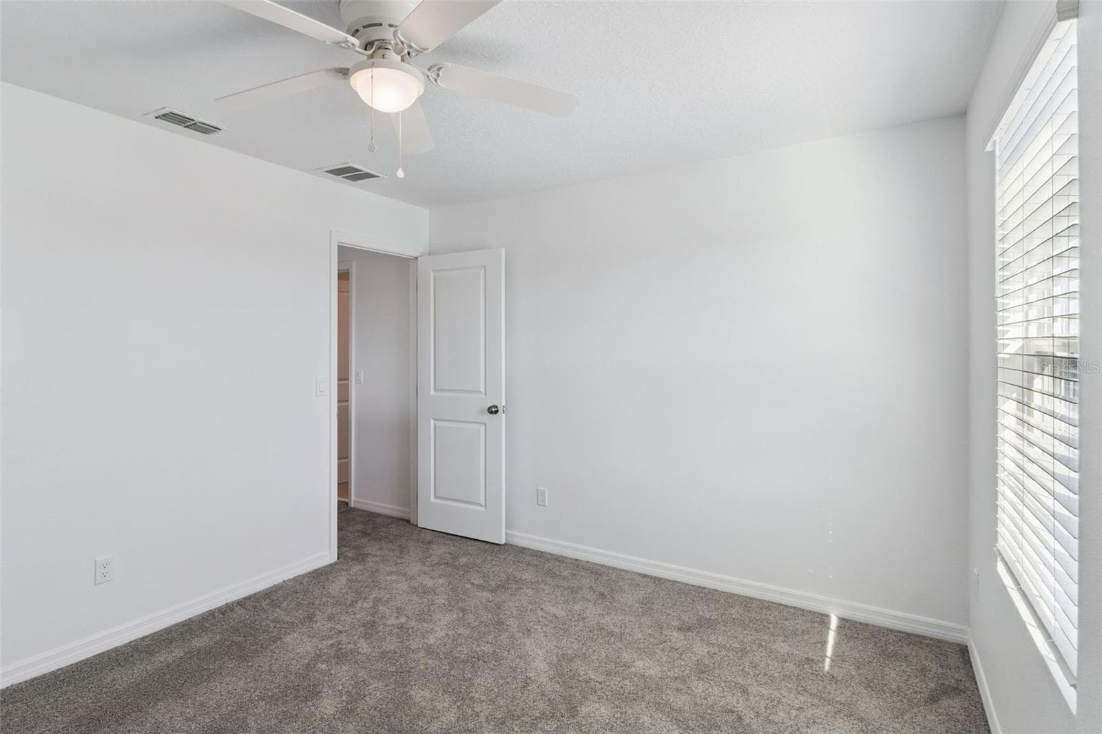 Single Family Residence at 4108 DEERMOSS DR, CLERMONT, photo 25 of 35