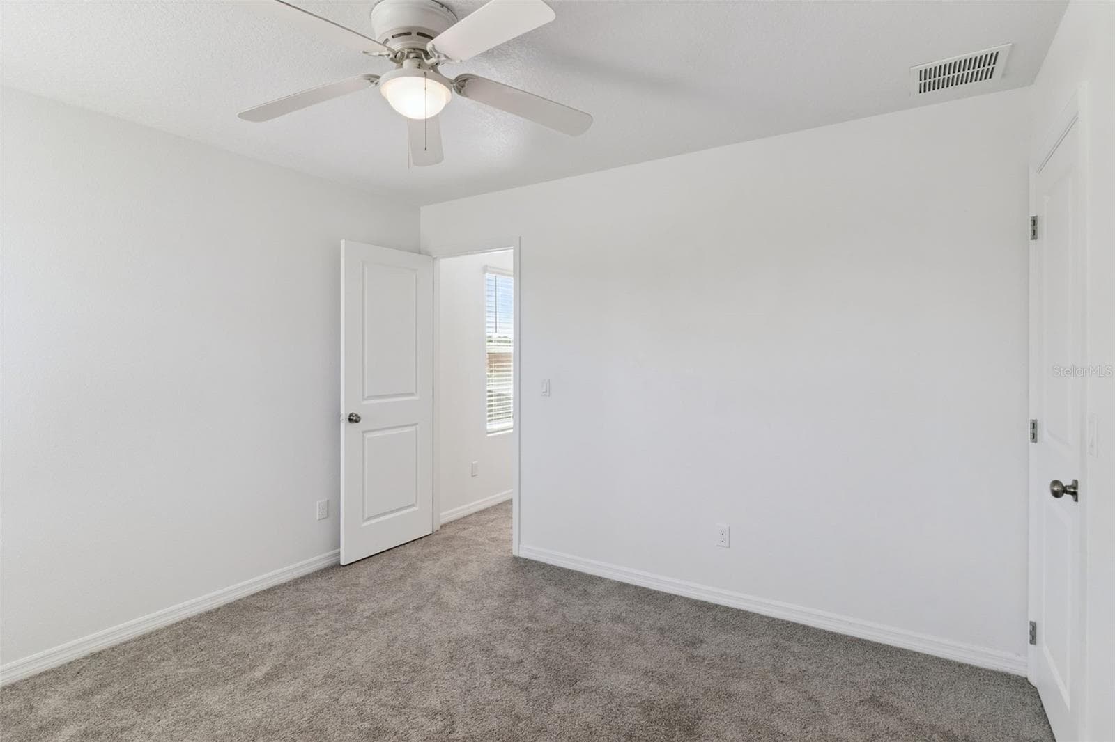 Single Family Residence at 4108 DEERMOSS DR, CLERMONT, photo 27 of 35
