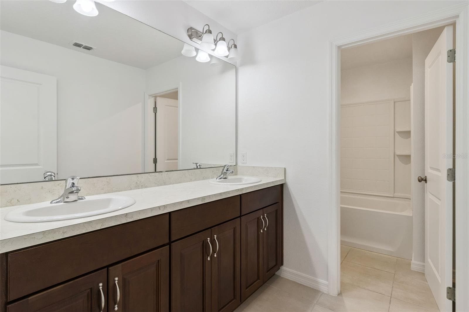 Single Family Residence at 4108 DEERMOSS DR, CLERMONT, photo 30 of 35