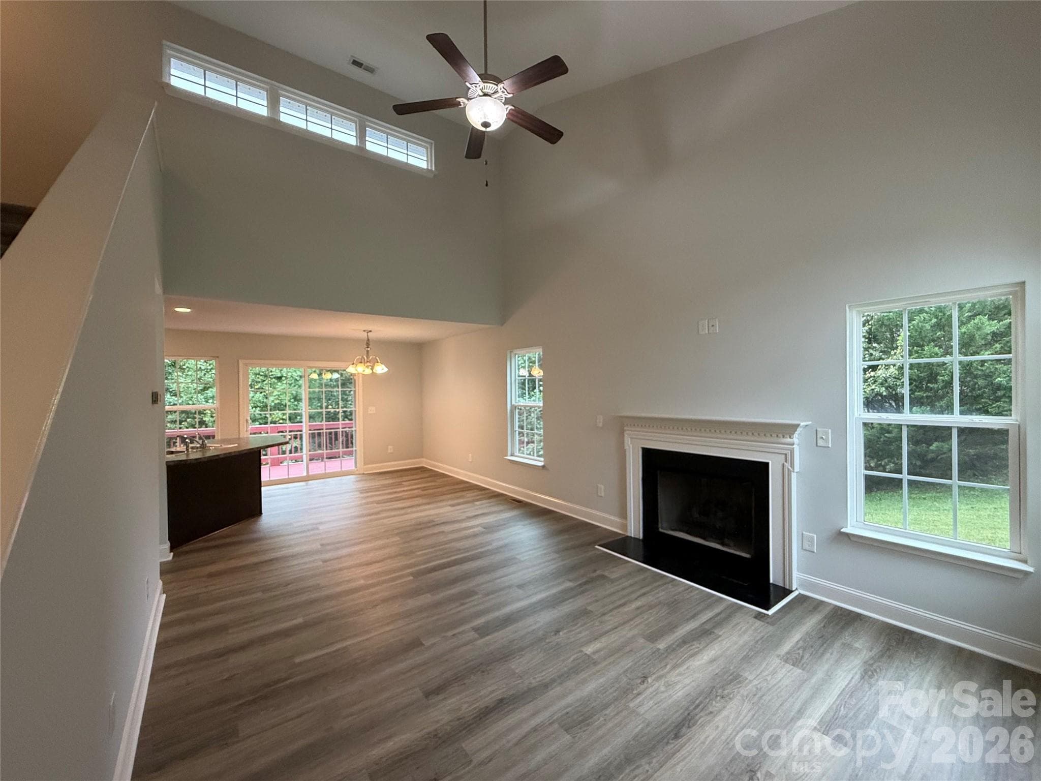 Single Family Residence at 117 Sundance Circle, Statesville, photo 8 of 30