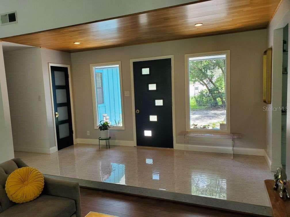 Single Family Residence at 5017 E 127TH AVE, TEMPLE TERRACE, photo 7 of 24