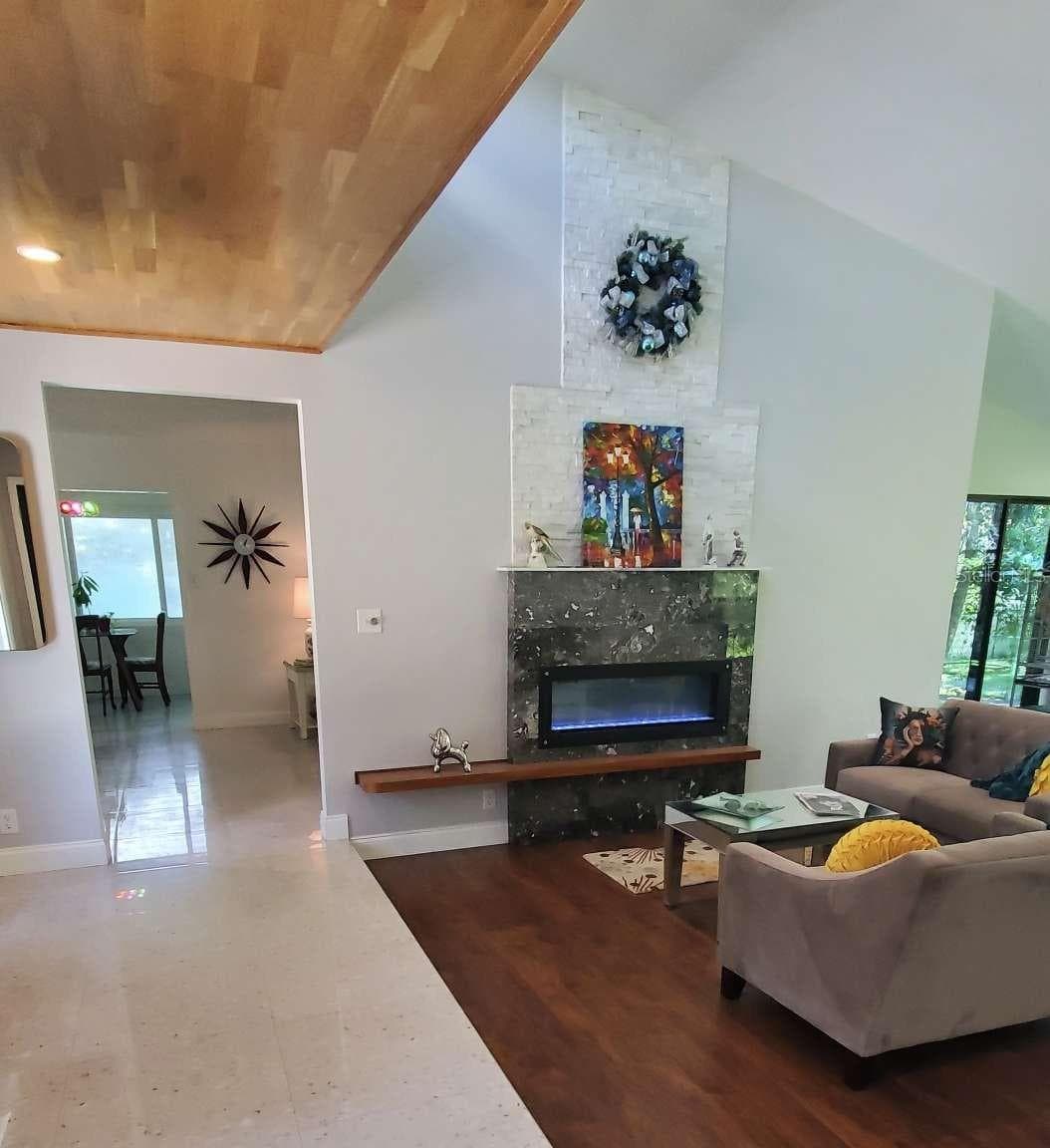 Single Family Residence at 5017 E 127TH AVE, TEMPLE TERRACE, photo 9 of 24
