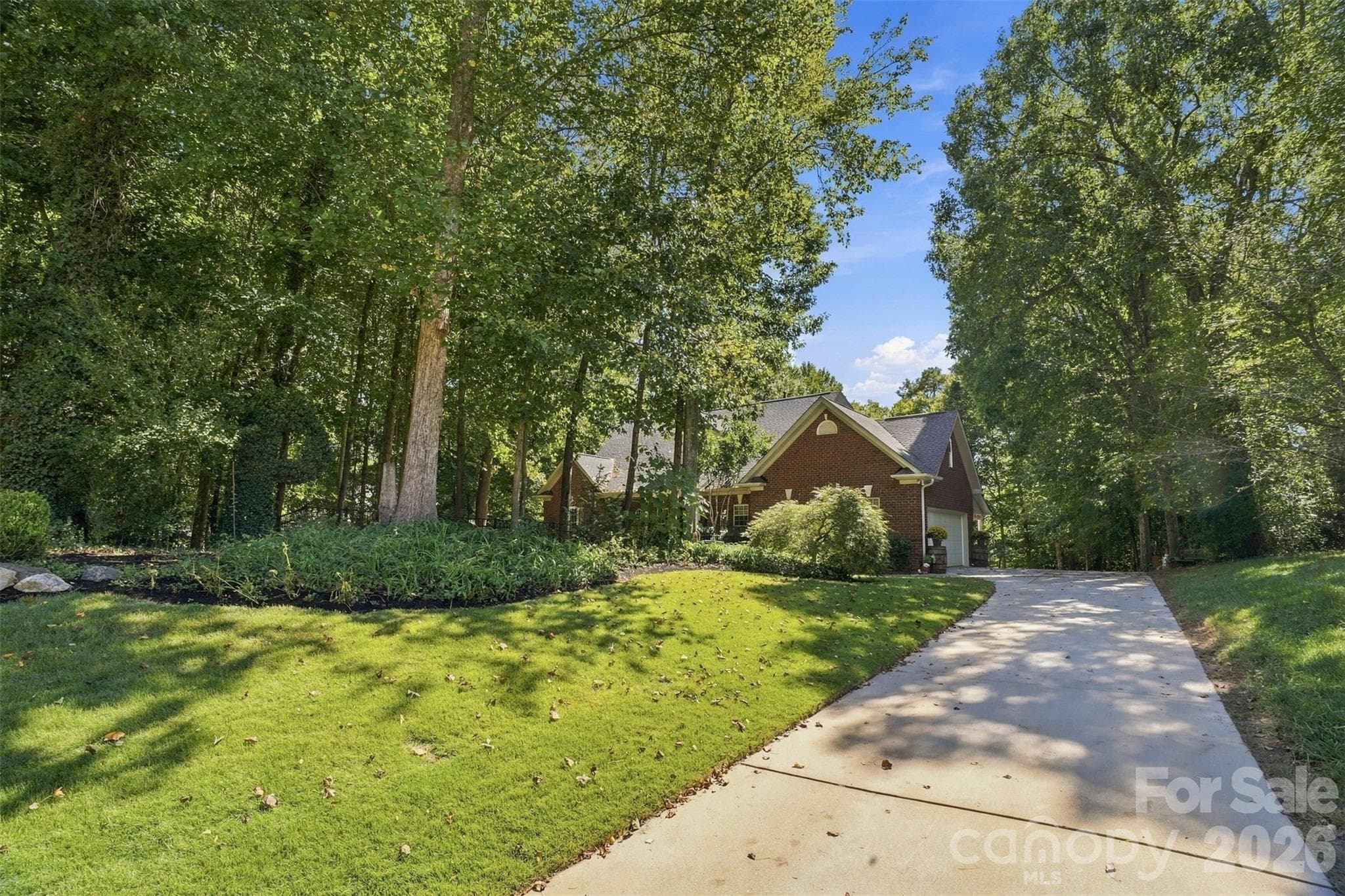Single Family Residence at 232 Pebble Stone Lane, Matthews, photo 46 of 47