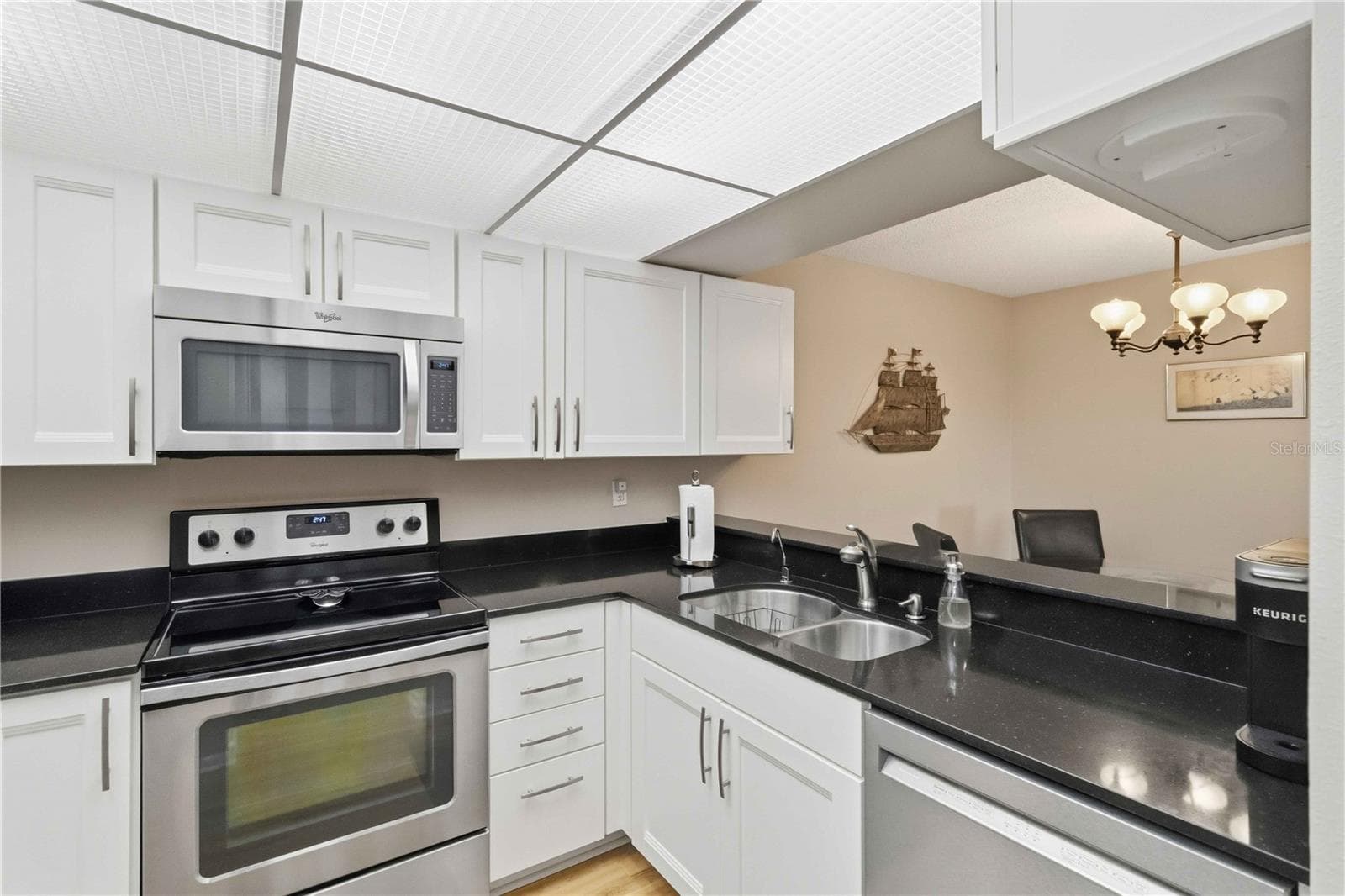Condominium at 3281 BENEVA RD #104, SARASOTA, photo 10 of 23