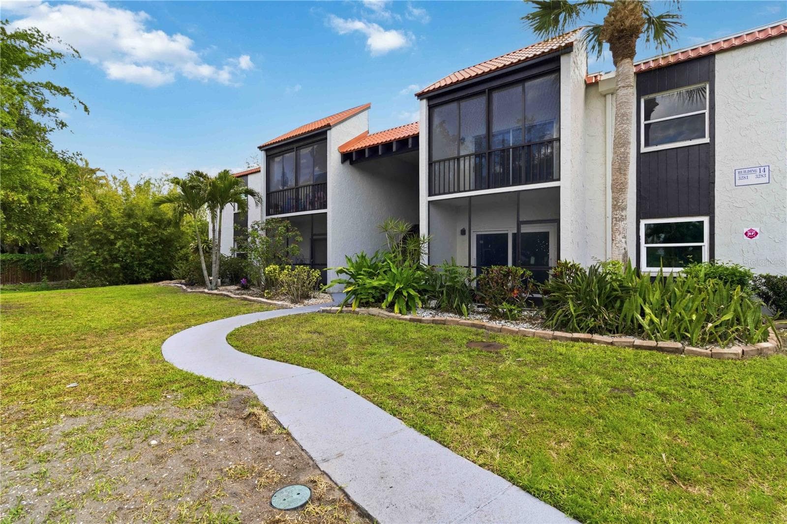 Condominium at 3281 BENEVA RD #104, SARASOTA, photo 12 of 23