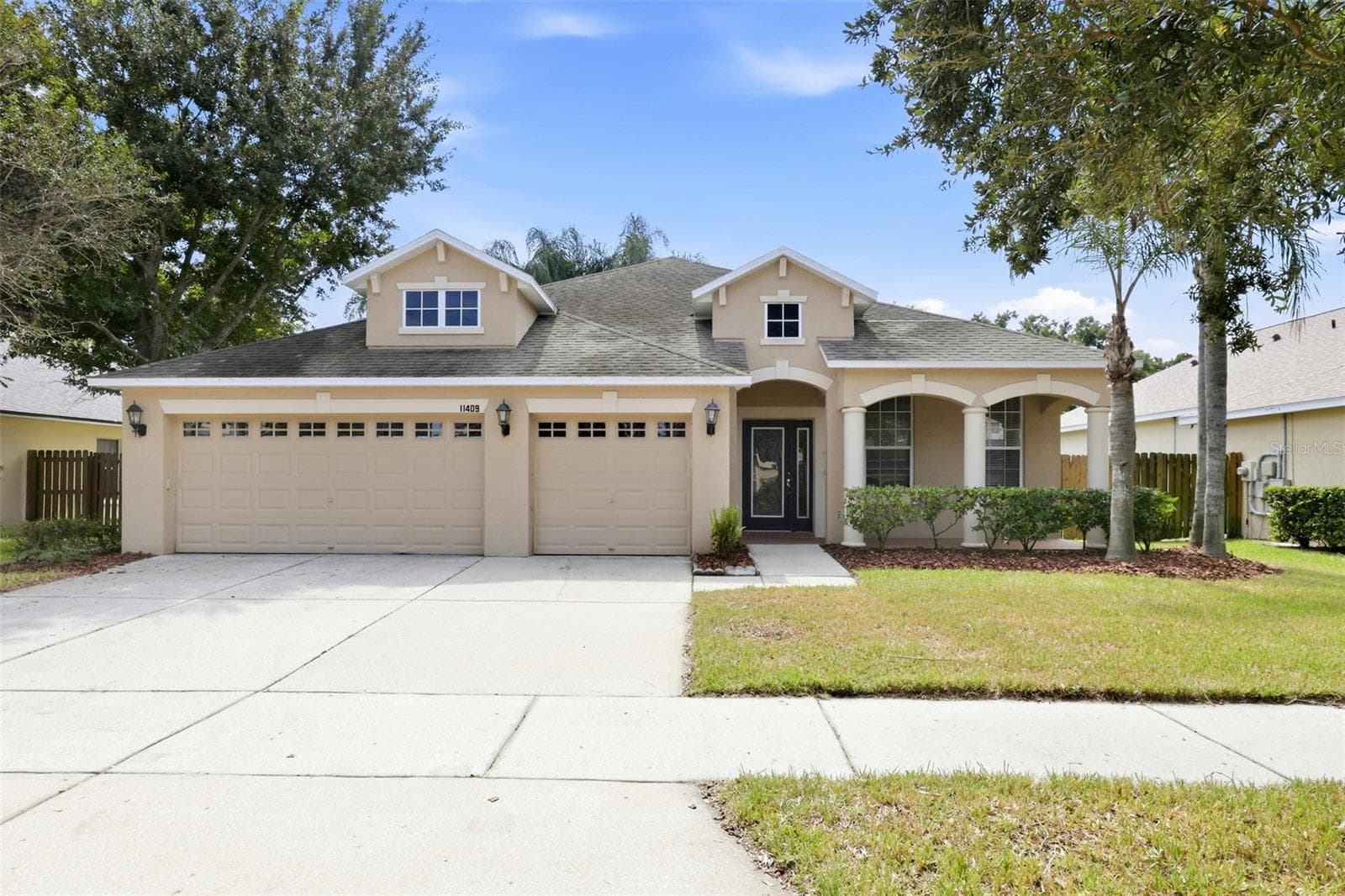 11409 BLUE LILAC AVE