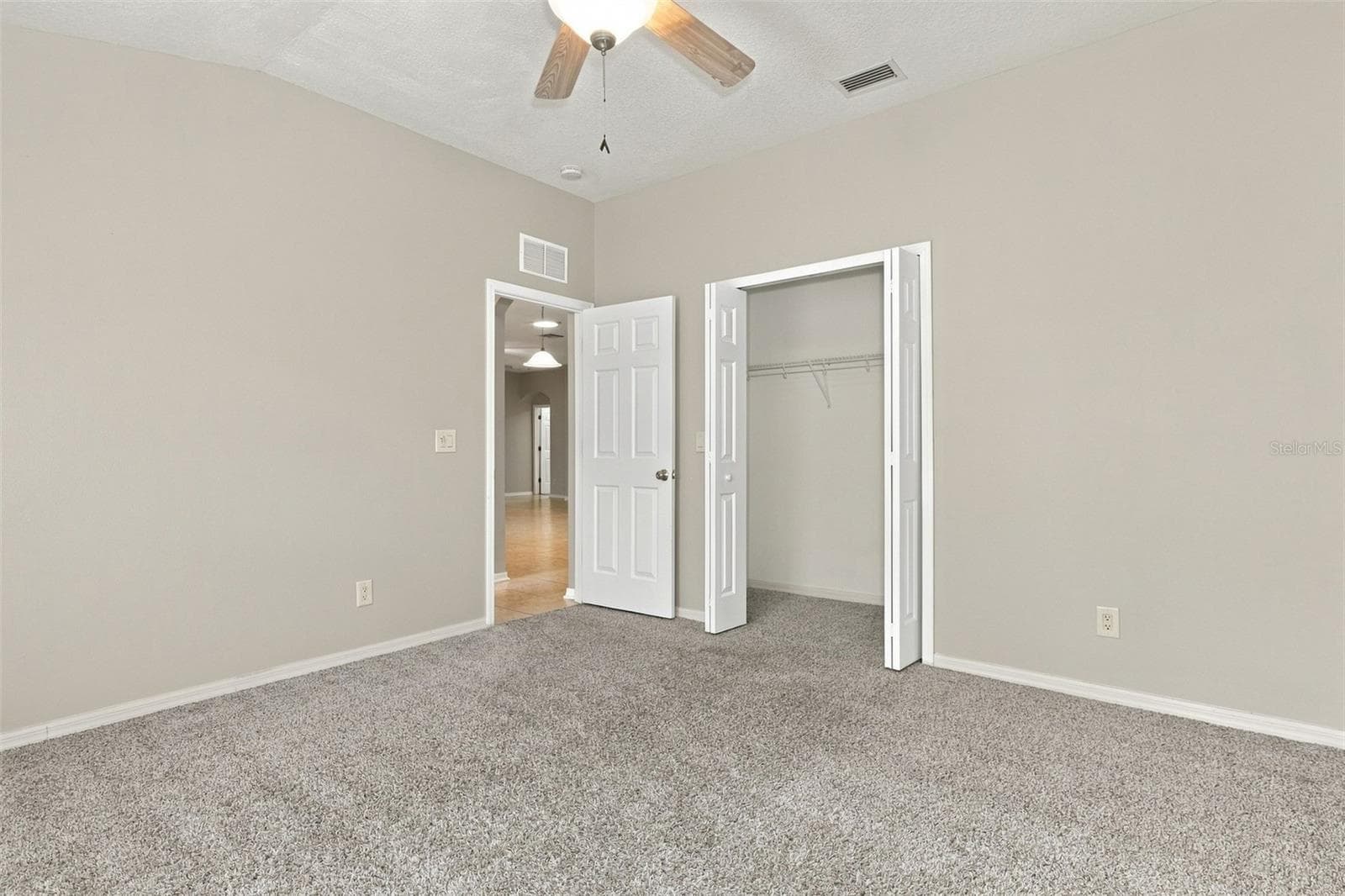 Single Family Residence at 11409 BLUE LILAC AVE, RIVERVIEW, photo 19 of 43