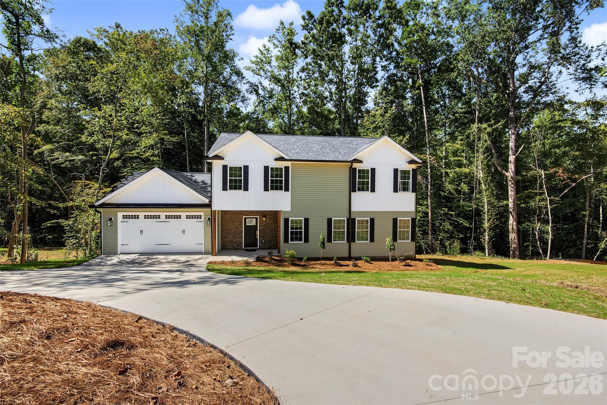 Single Family Residence at 181 Meadowlark Lane, Statesville, photo 4 of 47