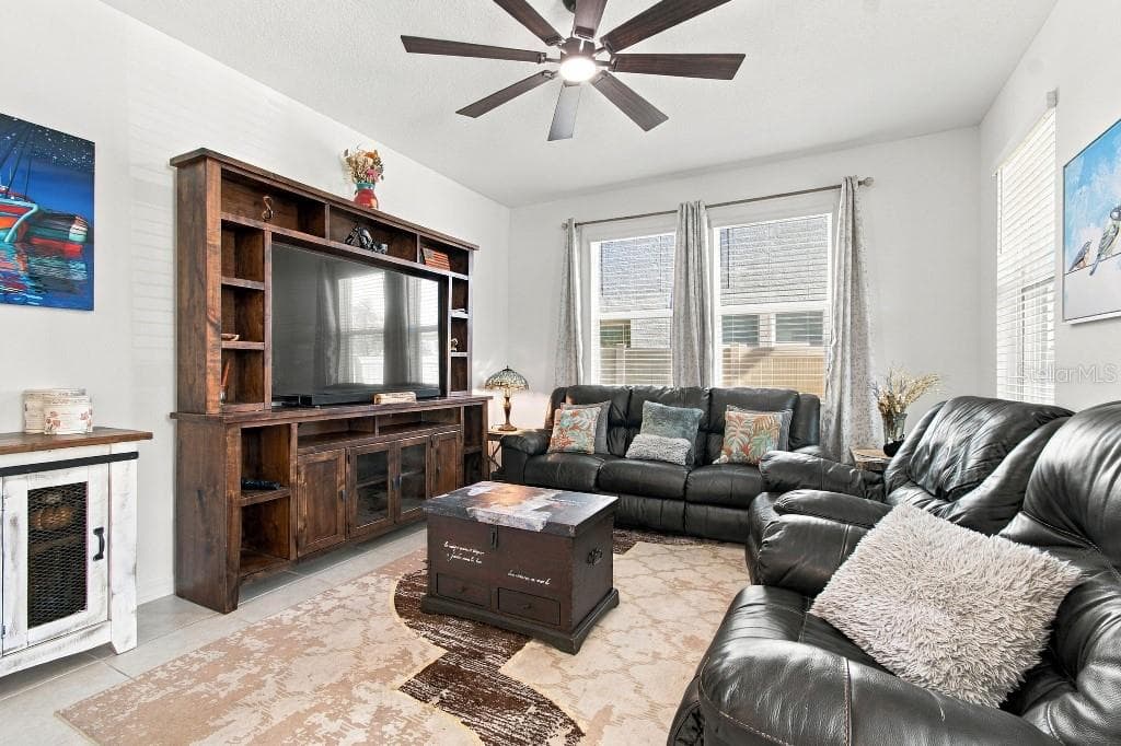Townhouse at 10824 FANNING SPRINGS CT, TAMPA, photo 27 of 85