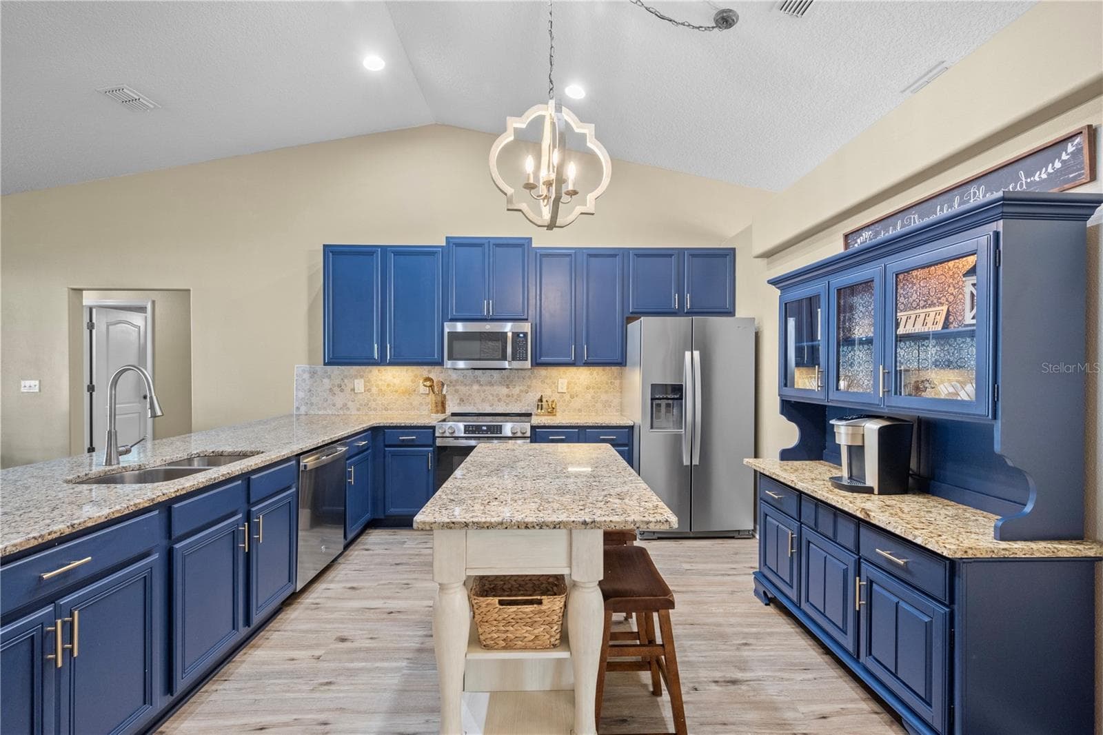 Single Family Residence at WORTHINGTON OAKS/OAKLEAF PLANT, ORANGE PARK, photo 13 of 73