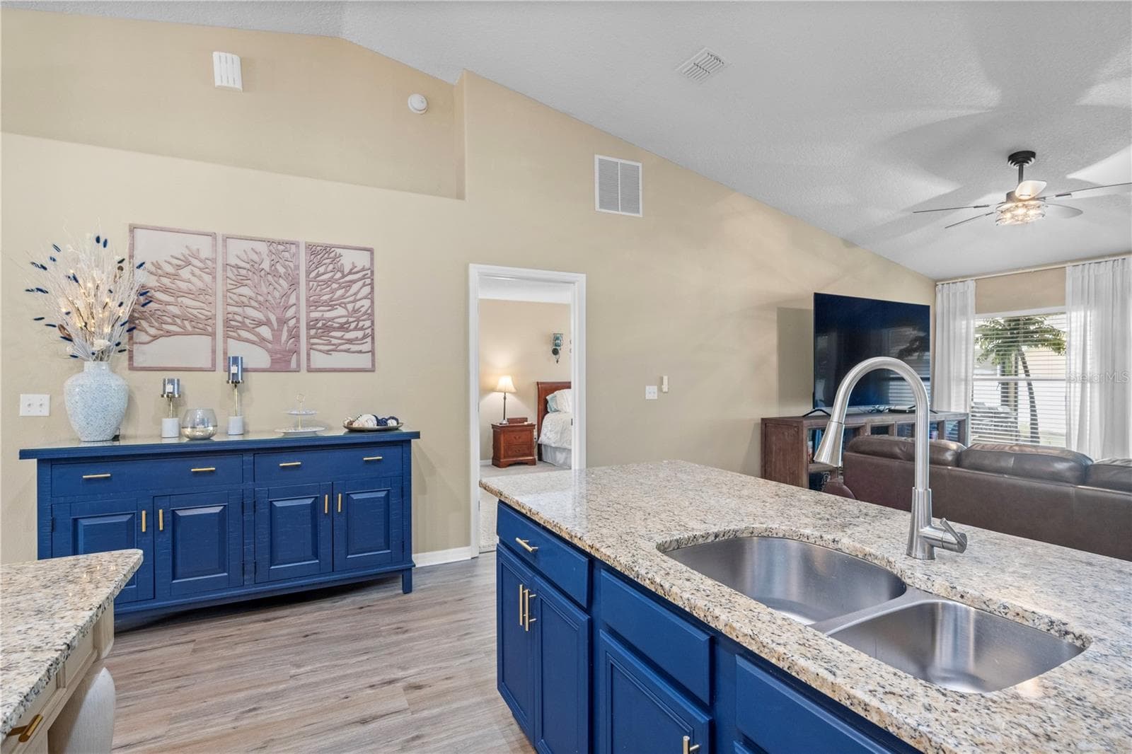 Single Family Residence at WORTHINGTON OAKS/OAKLEAF PLANT, ORANGE PARK, photo 17 of 73