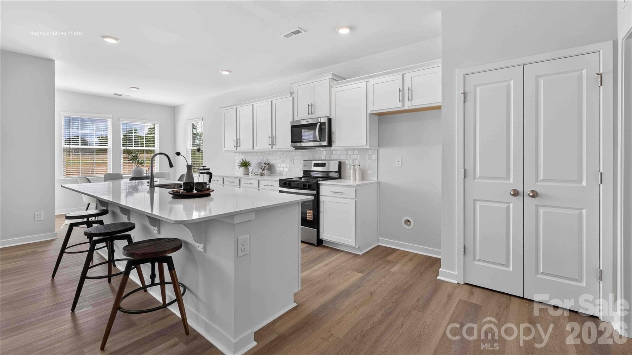 Single Family Residence at 413 Blackpool Court, Monroe, photo 7 of 18