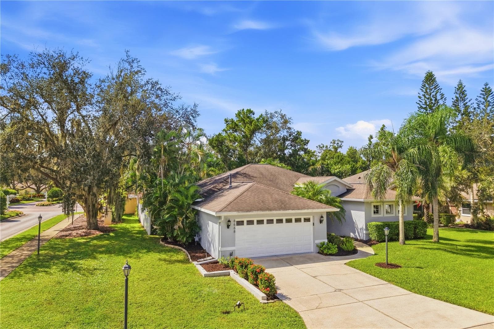Single Family Residence at 6668 MEANDERING WAY, LAKEWOOD RANCH, photo 2 of 88