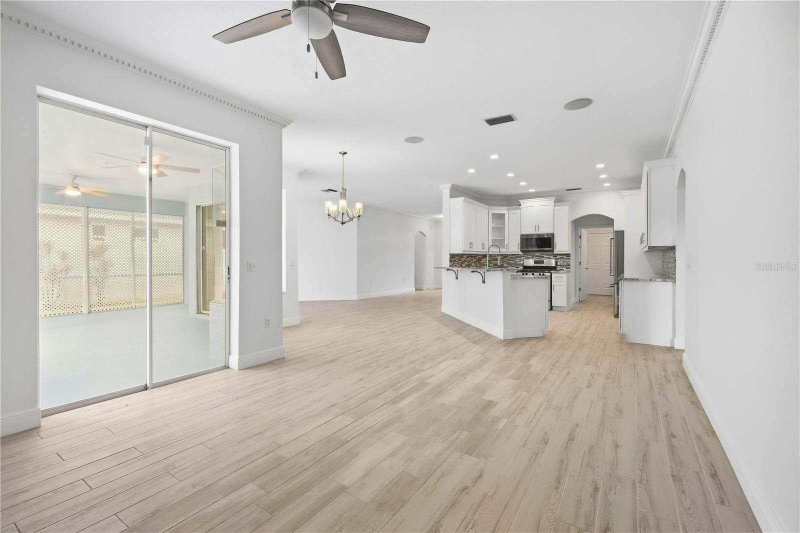 Single Family Residence at 6668 MEANDERING WAY, LAKEWOOD RANCH, photo 20 of 88