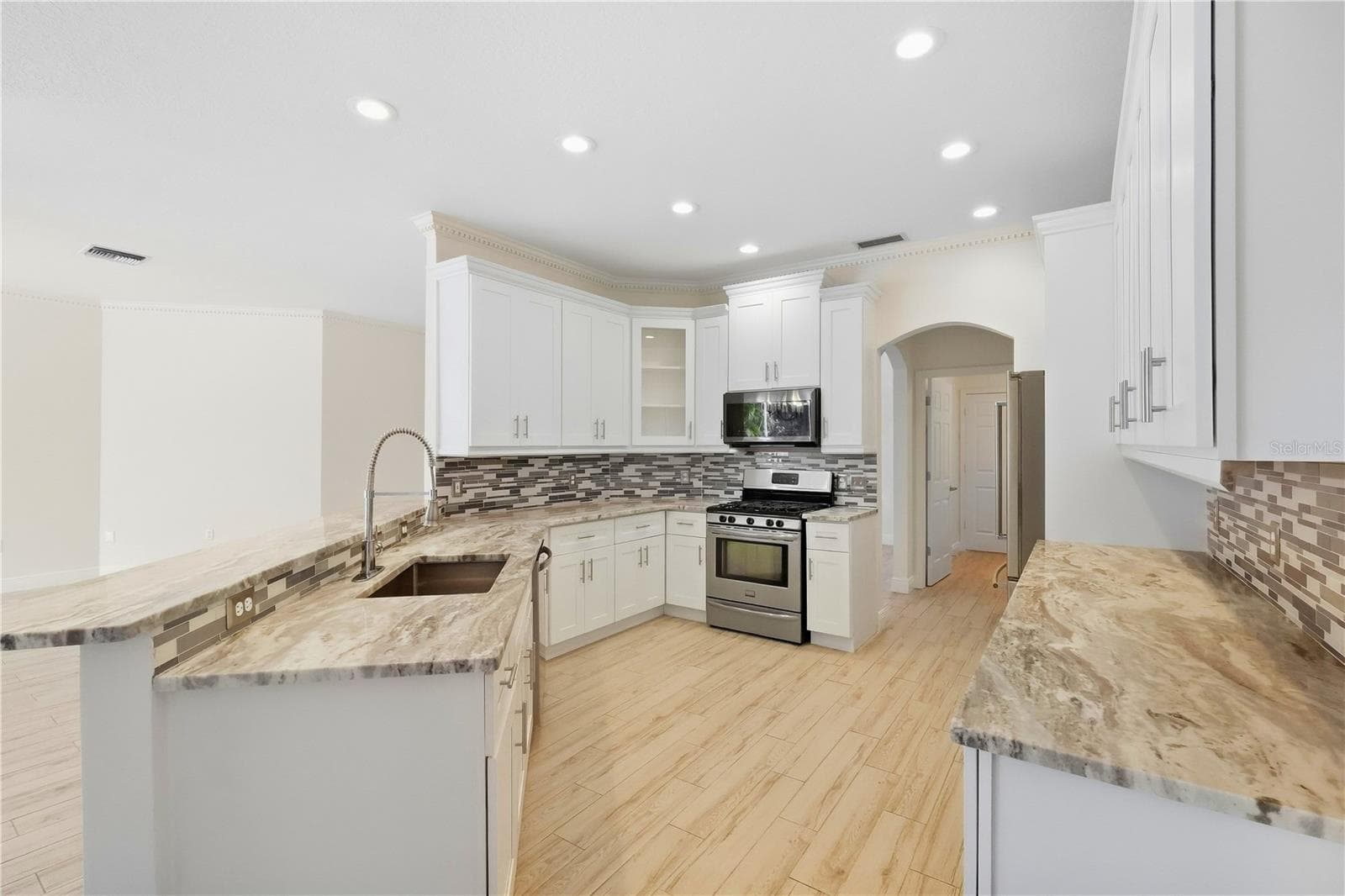 Single Family Residence at 6668 MEANDERING WAY, LAKEWOOD RANCH, photo 24 of 88