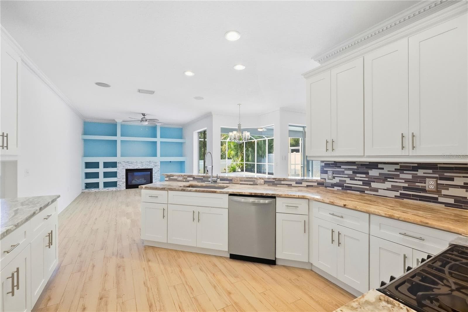 Single Family Residence at 6668 MEANDERING WAY, LAKEWOOD RANCH, photo 28 of 88