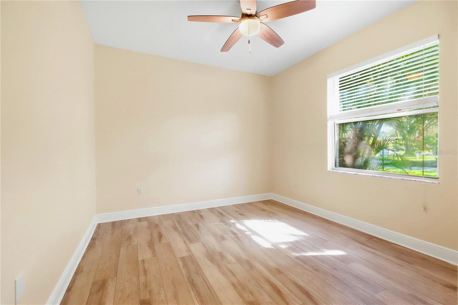 Single Family Residence at 6668 MEANDERING WAY, LAKEWOOD RANCH, photo 46 of 88