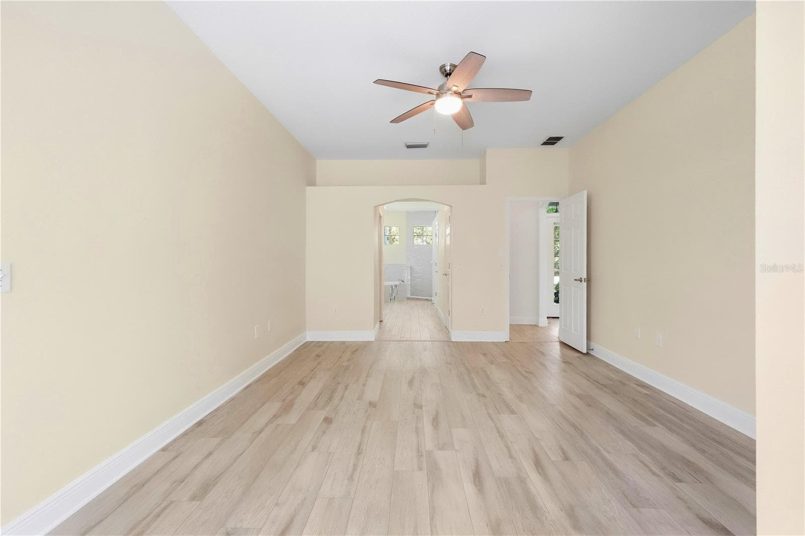 Single Family Residence at 6668 MEANDERING WAY, LAKEWOOD RANCH, photo 52 of 88