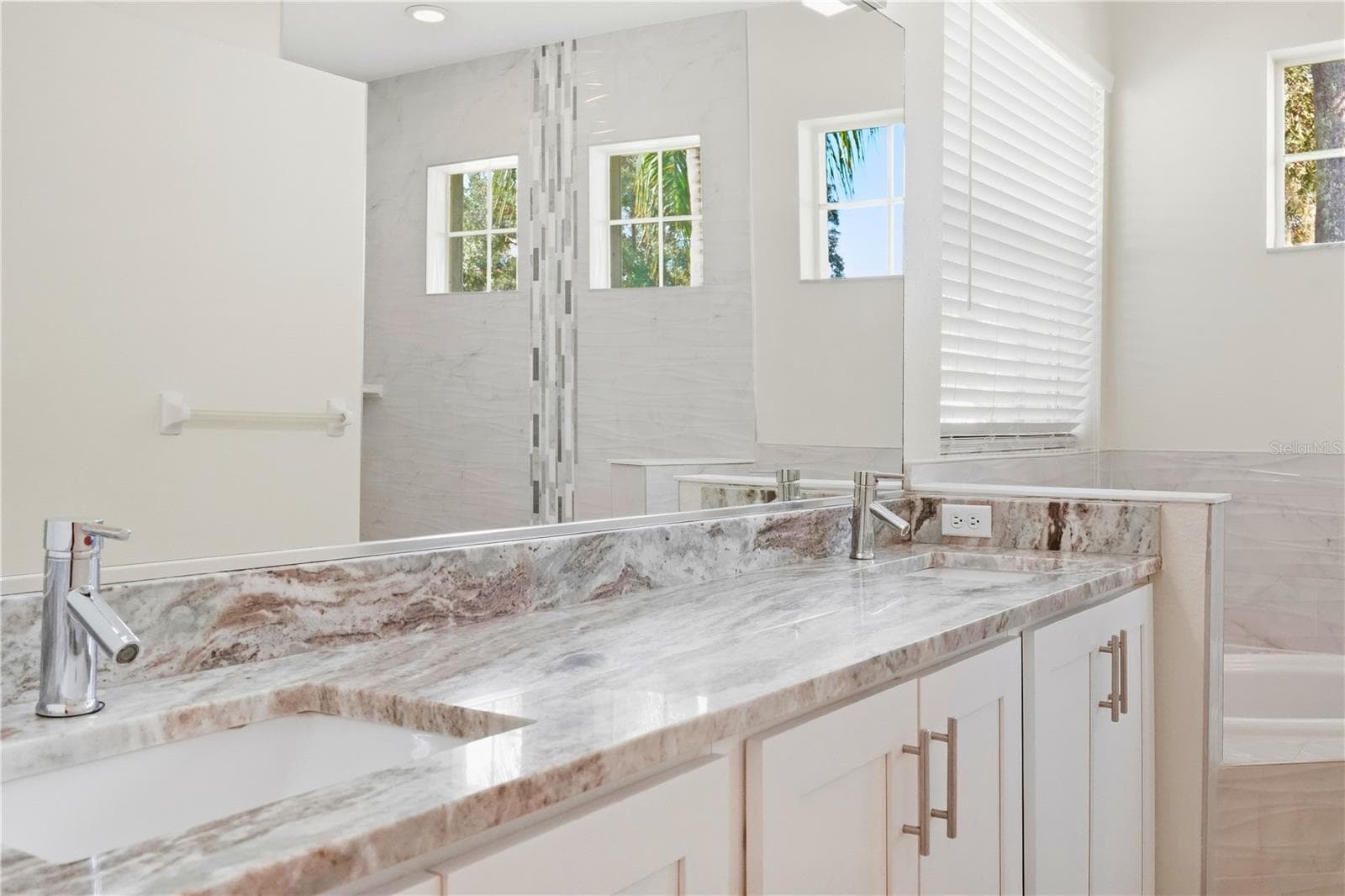 Single Family Residence at 6668 MEANDERING WAY, LAKEWOOD RANCH, photo 55 of 88