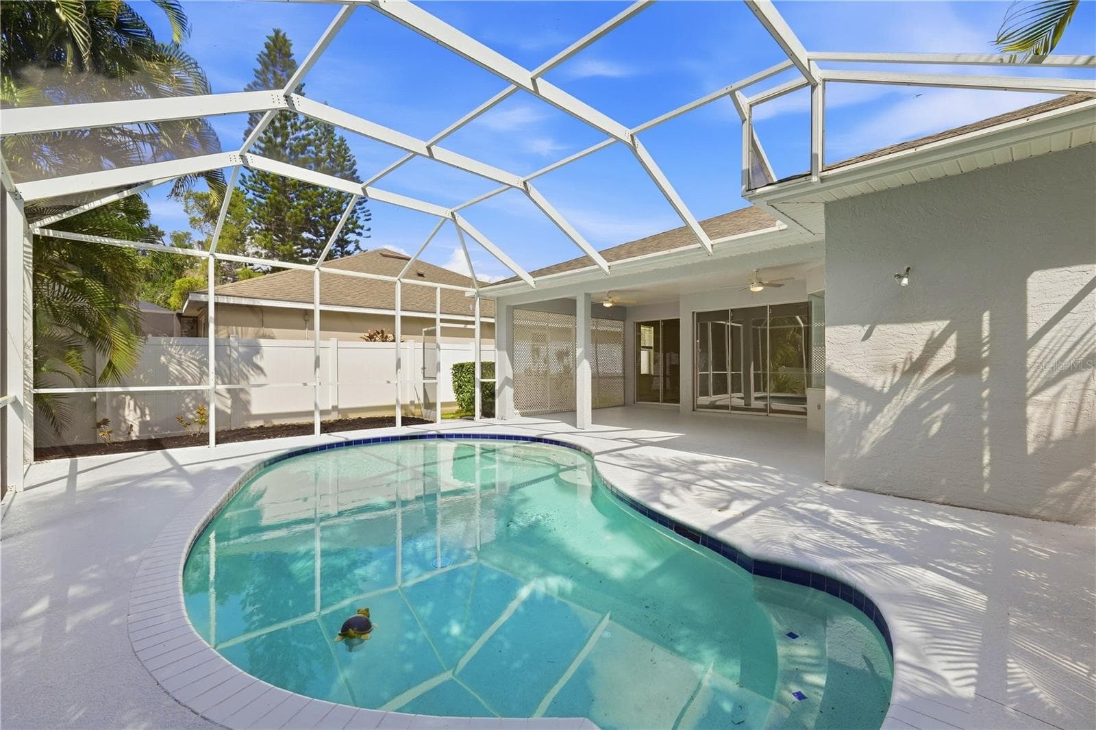 Single Family Residence at 6668 MEANDERING WAY, LAKEWOOD RANCH, photo 71 of 88